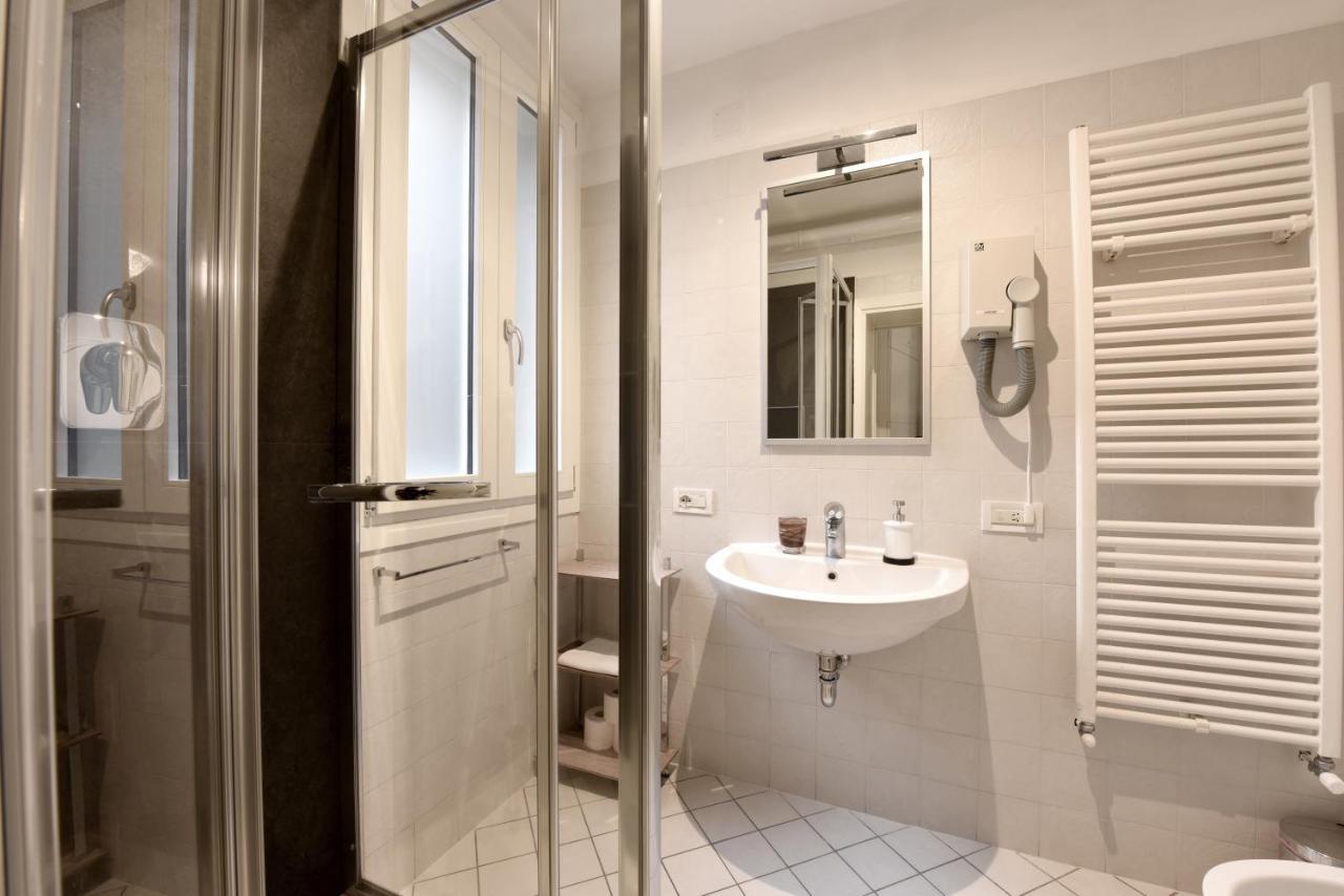 True 2 Bedrooms In The Heart Of Castello Venetië